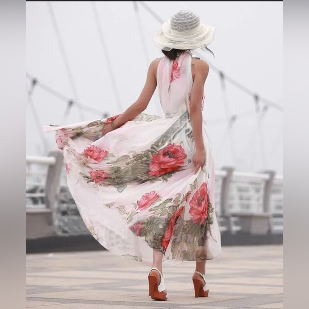 Sleeveless White Floral Chiffon Sun Maxi Dress/swim cover Size M, Jewel neck